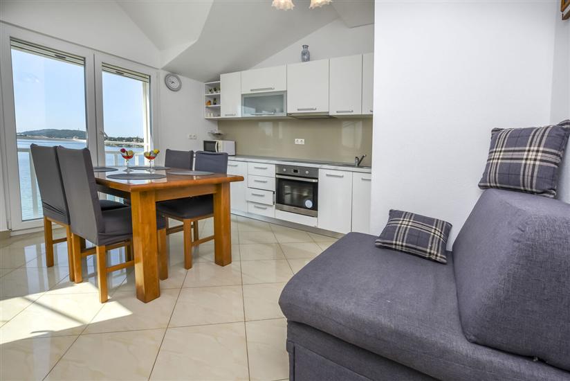 Apartment A4, for 4 persons