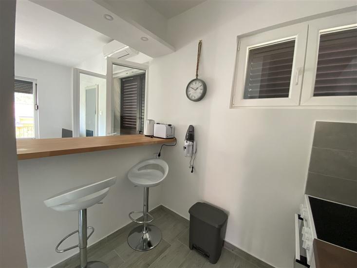 Apartment A1, for 5 persons