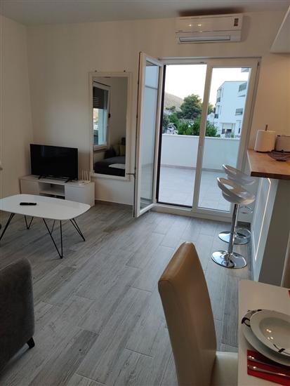 Apartment A1, for 5 persons