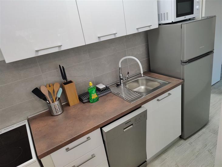 Apartment A1, for 5 persons