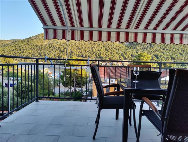 Apartment A2, for 4 persons