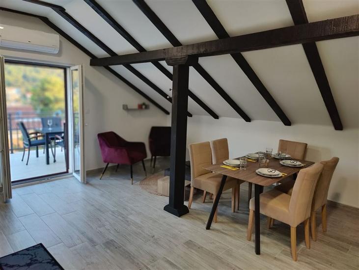 Apartment A2, for 4 persons