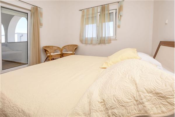 Apartment A4, for 4 persons