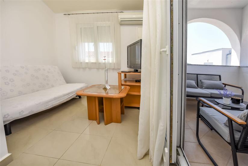 Apartment A4, for 4 persons