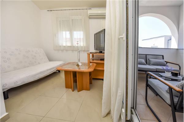 Apartment A4, for 4 persons