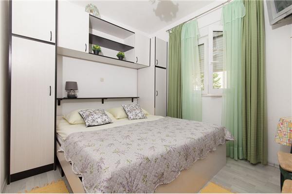 Apartment A3, for 6 persons