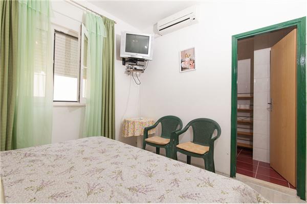 Apartment A3, for 6 persons