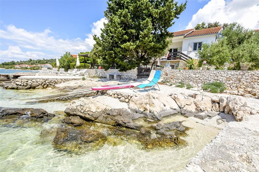 House Spirit of the sea