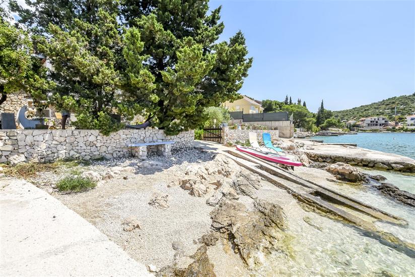 House Spirit of the sea