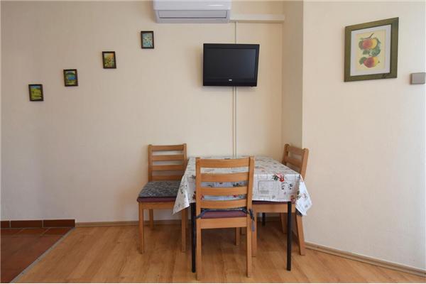 Apartment A2, for 3 persons