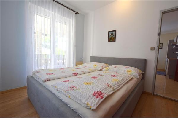 Apartment A3, for 5 persons