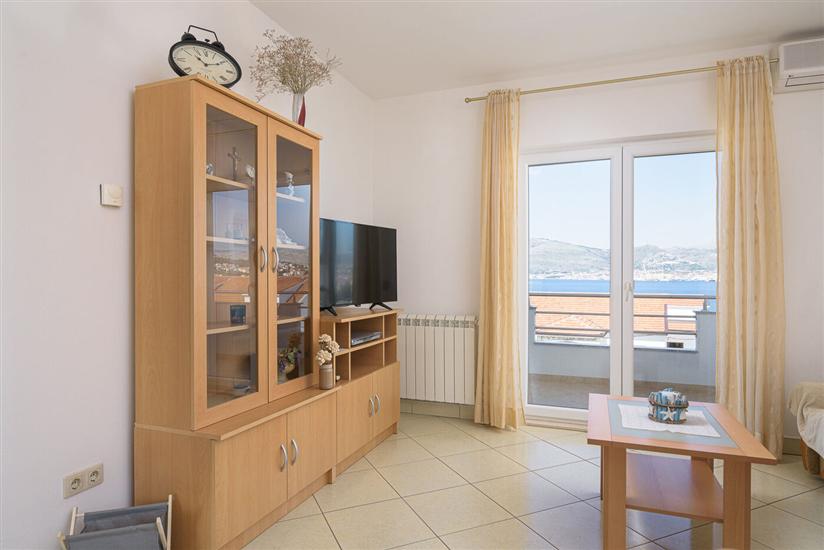Apartment A2, for 4 persons