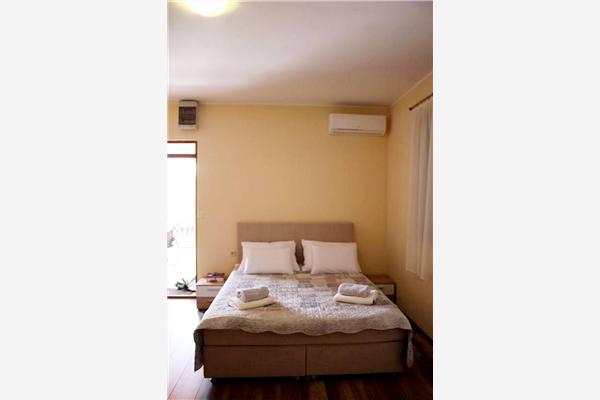 Apartment A1, for 3 persons