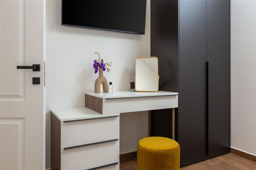 House K1, for 8 persons