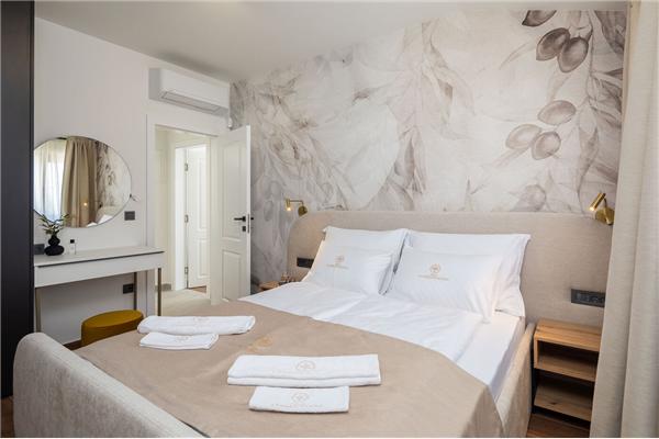 House K1, for 8 persons