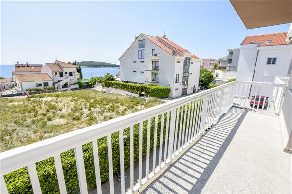 Apartment A2, for 6 persons