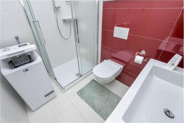 Apartment A2, for 6 persons