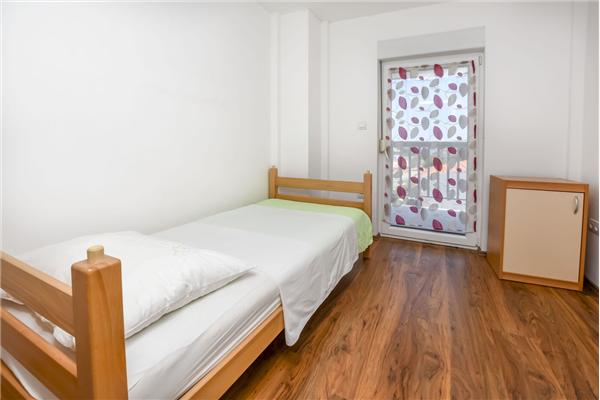 Apartment A2, for 6 persons