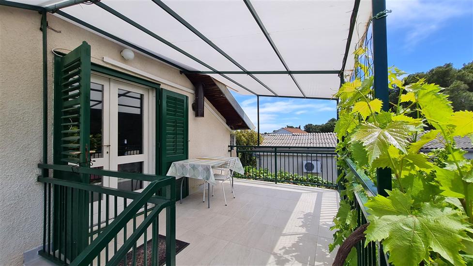 House K1, for 8 persons