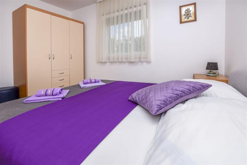 Apartman A4, za 5 osoba/e