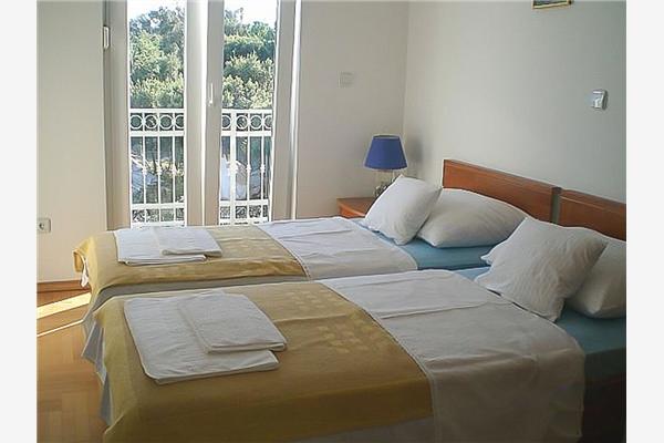 Apartment A2, for 4 persons