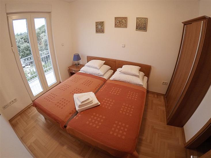 Apartment A2, for 4 persons
