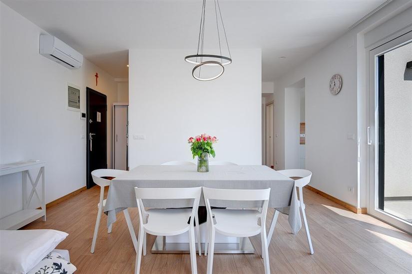 Apartment A1, for 6 persons