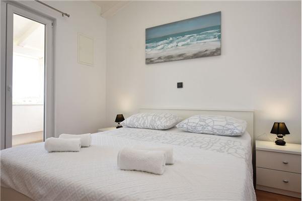 Apartment A2, for 5 persons