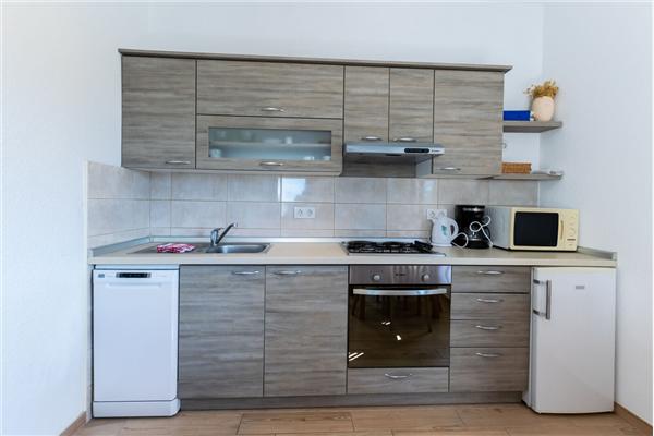 Apartment A1, for 5 persons