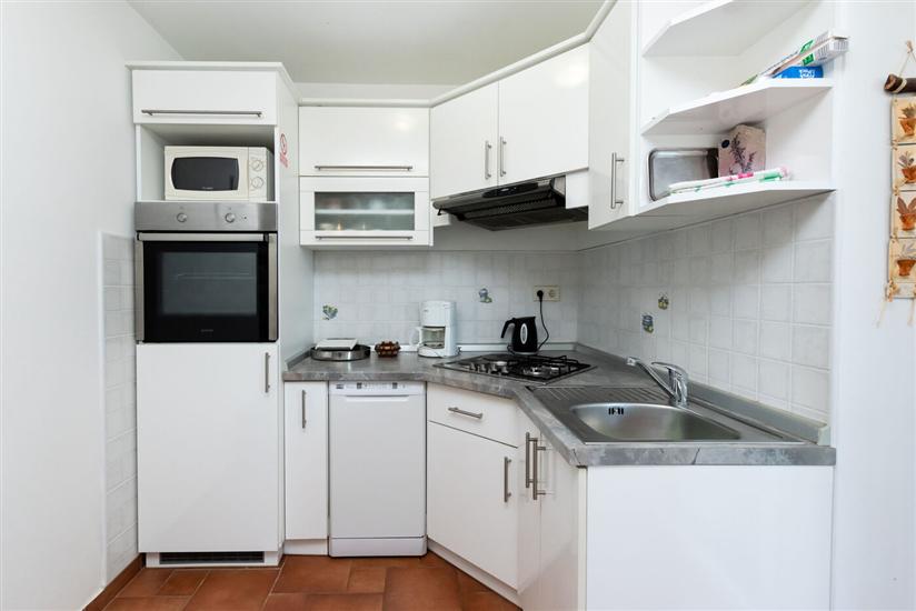 Apartment A2, for 5 persons