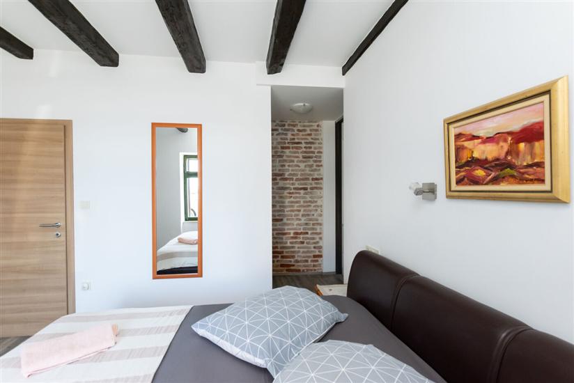 Apartment A2, for 5 persons