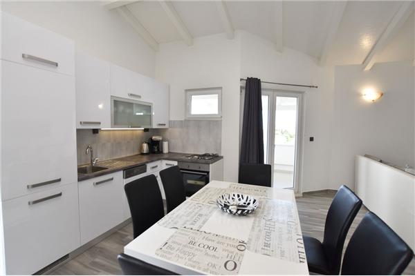 Apartment A2, for 5 persons