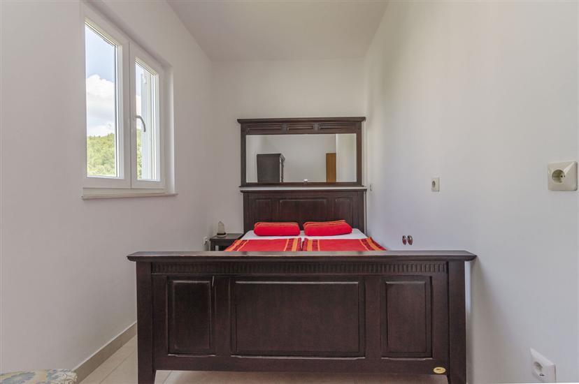 Apartment A1, for 8 persons