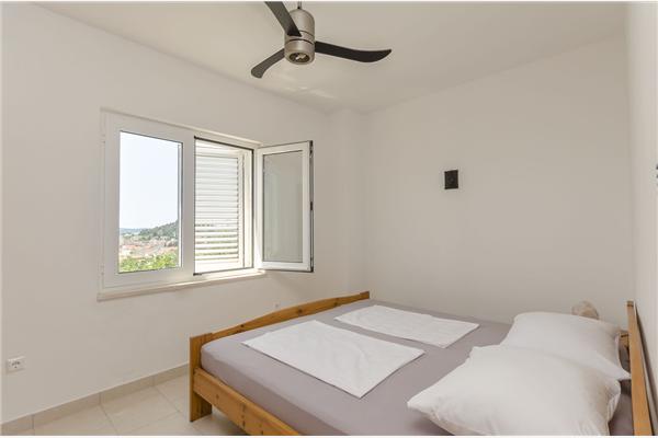 Apartment A1, for 8 persons