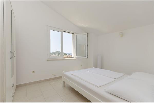 Apartment A1, for 8 persons