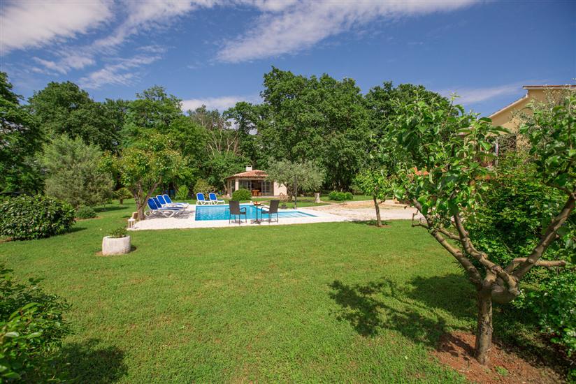 Apartment Residence Adelia 1