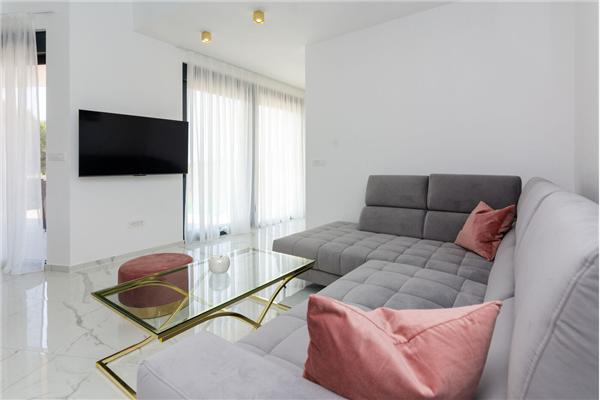 Apartment A1, for 8 persons