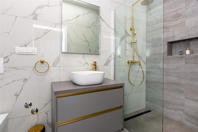 Apartment A1, for 8 persons