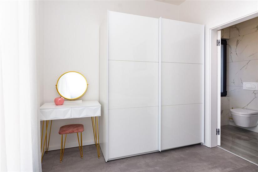 Apartment A1, for 8 persons