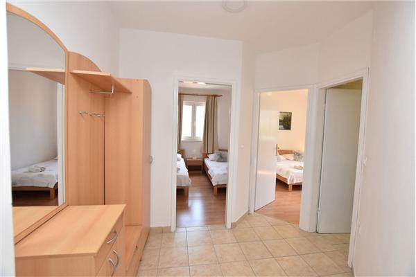 Apartment A3, for 5 persons
