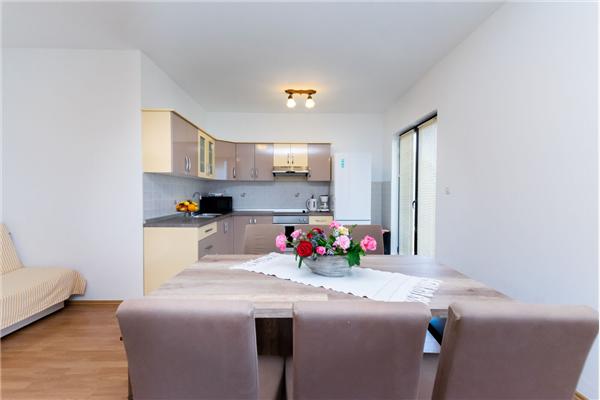 Apartman A1, na 9 osebe