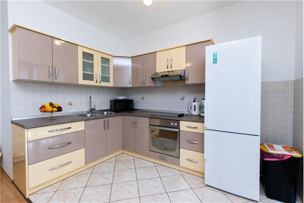 Apartman A1, na 9 osebe