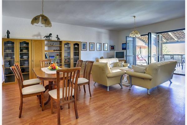 House K1, for 9 persons