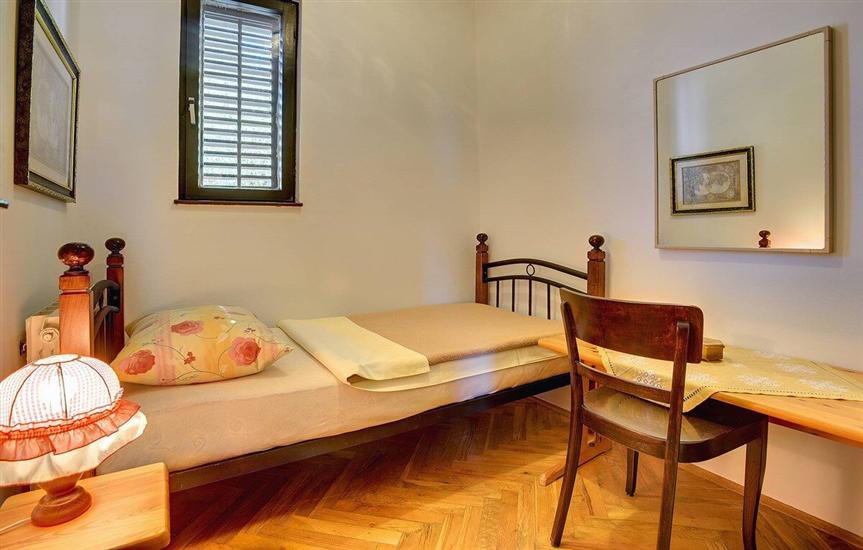 House K1, for 9 persons