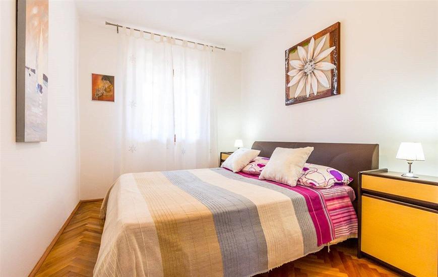 Apartment A2, for 5 persons