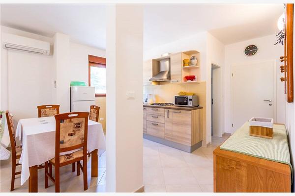 Apartment A2, for 5 persons