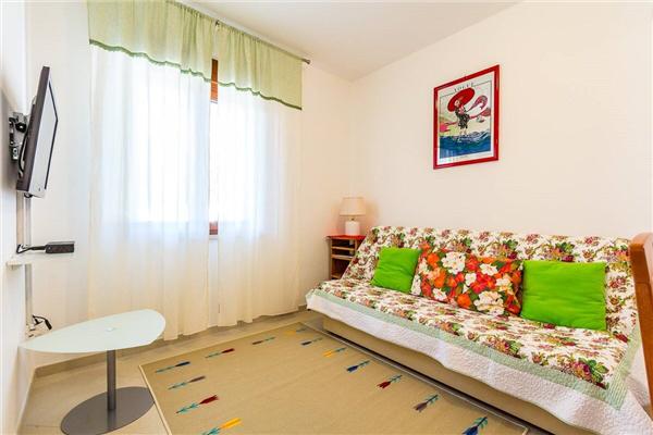 Apartment A2, for 5 persons