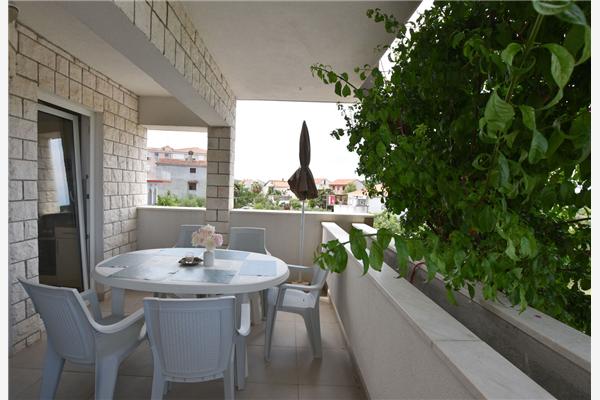 Apartment A3, for 5 persons