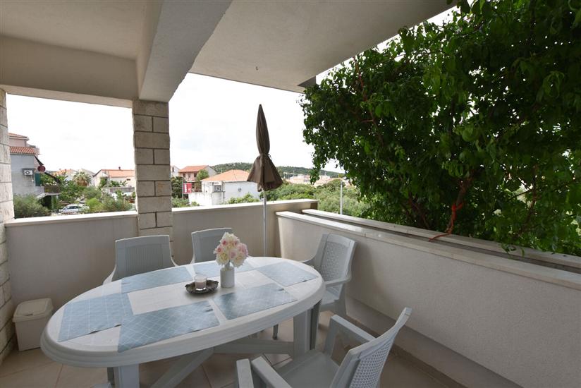 Apartment A3, for 5 persons