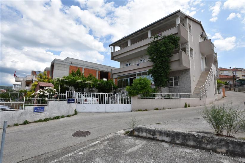 Apartments Zorana